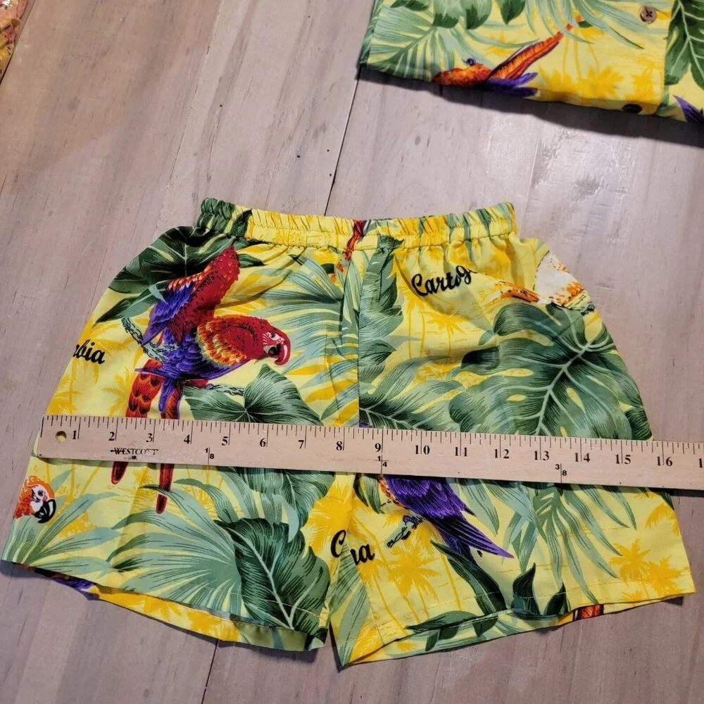 Vintage YMLA Shorts Set Cartegena Colombia Tropical Parrots Silk Feel Sz Boys 10